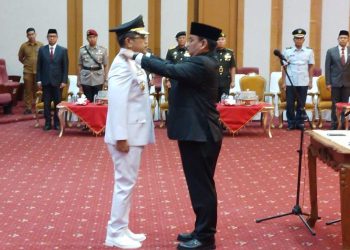 Kadis Kominfo Sultra Ridwan Badallah Dilantik sebagai Pj. Bupati Buton Selatan