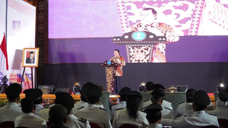 Pelantikan Pengurus Asosiasi Juru Damai, Mahkamah Agung Harapkan Penyelesaian Konflik Tak Selalu Berujung ke Ranah Hukum